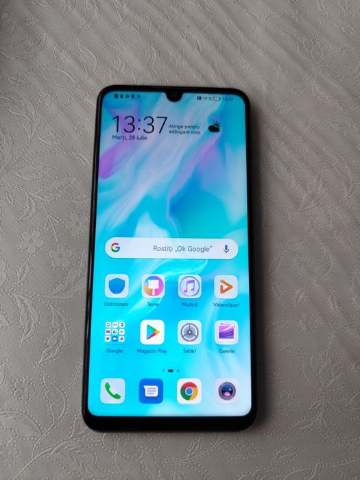 Vand telefon Huawei P30 lite