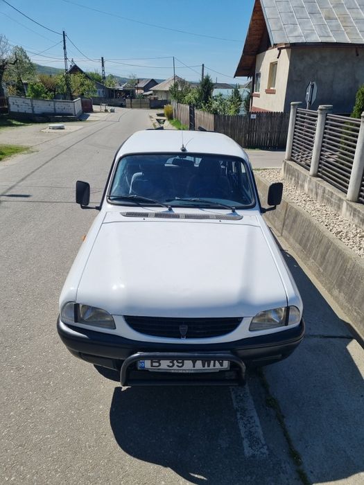 Dacia 1307   ÷    5 locuri    ÷    4x4