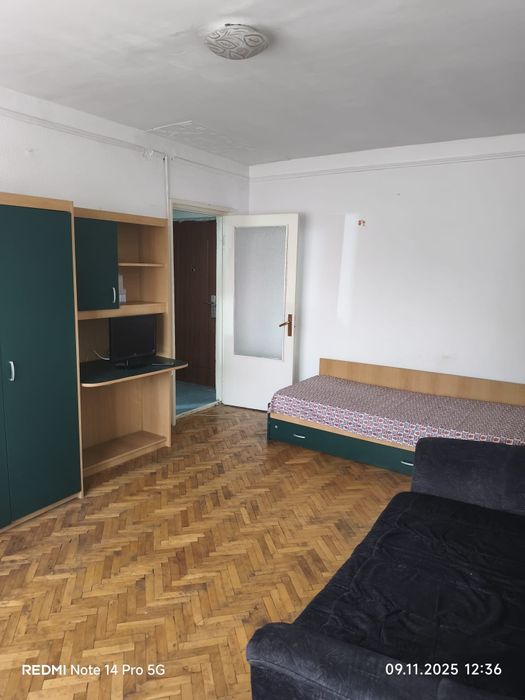 Închiriez garsonieră calea Galați plantelor 750 lei