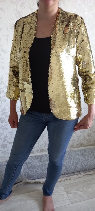 Пиджак НОВЫЙ продам