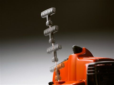 Триммер бензиновый Husqvarna 129R. Скидка!!! Успейте!