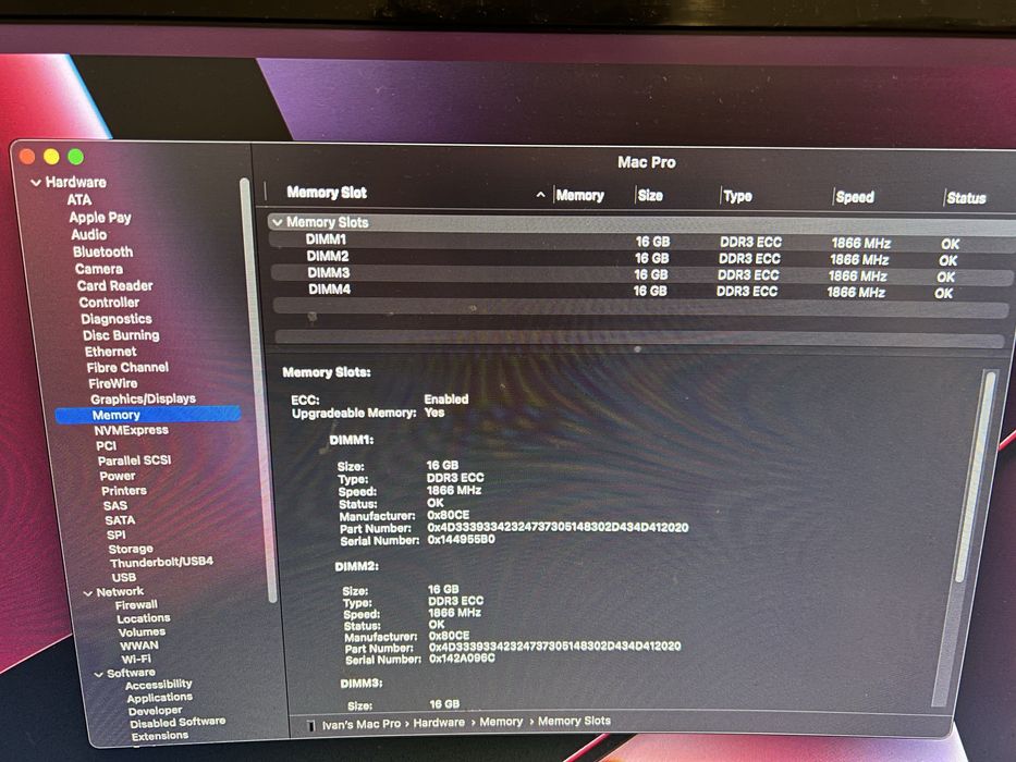 Работна станция Mac Pro Late 2013 с 8-ядрен Intel Xeon, 64GB, 4GB VRAM