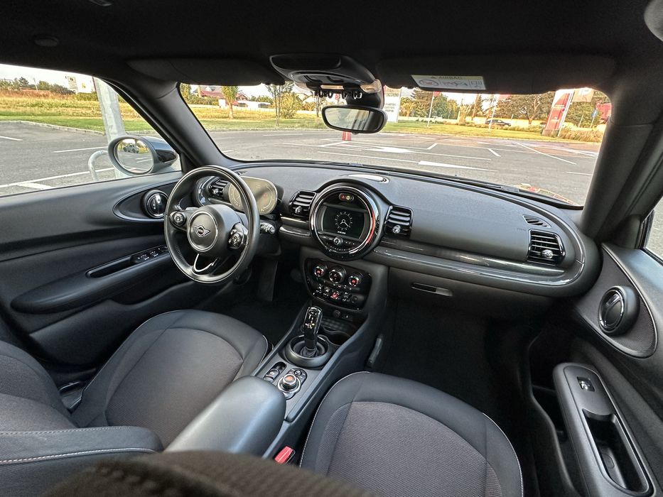 Mini Clubman Cooper înmatriculată RO, Benzină 134 CP(100 kW), automată
