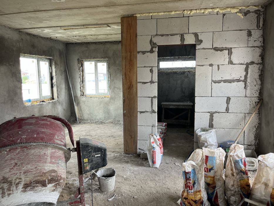 Продам дом недостроенный