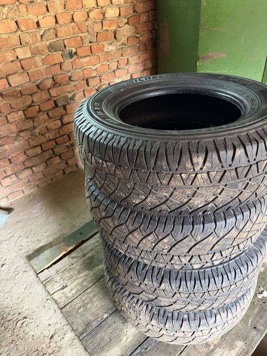 Продавам 4 бр. гуми MICHELIN Latitude Cross 255/65 R17