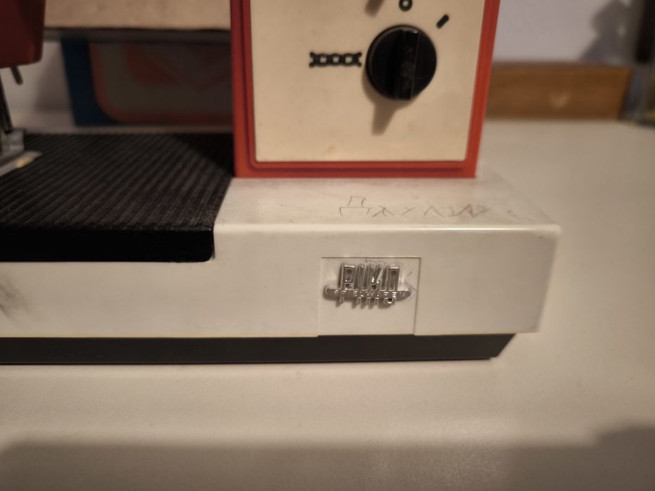 Шевна машина марка MIchaela