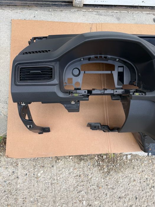 Plansa bord vw caddy 2016-2020