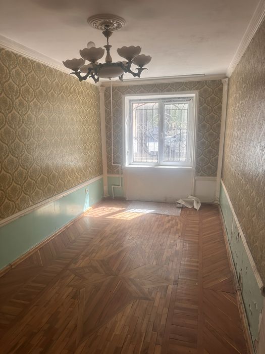 Саттепо 1 каватда 3 хонали уй сотилади