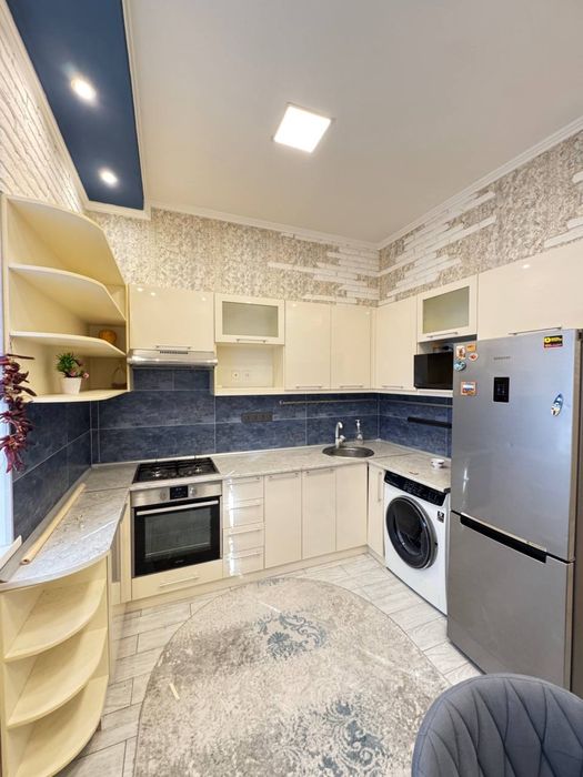 Chilonzorda 1 kvartalda  2xonali kvartira arendaga beriladi