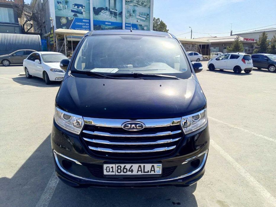 Taxi toqqa 8 kishilik komfort kon + narx kelishiladi