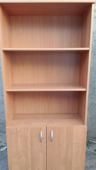 Продам шкаф в очень хорошем состоянии