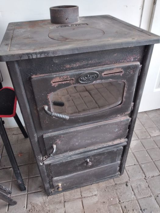 Печка на твърдо гориво Прометей