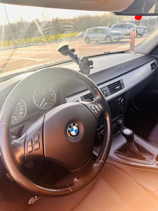 BMW e90 2006 in stare perfectă de funcționare
