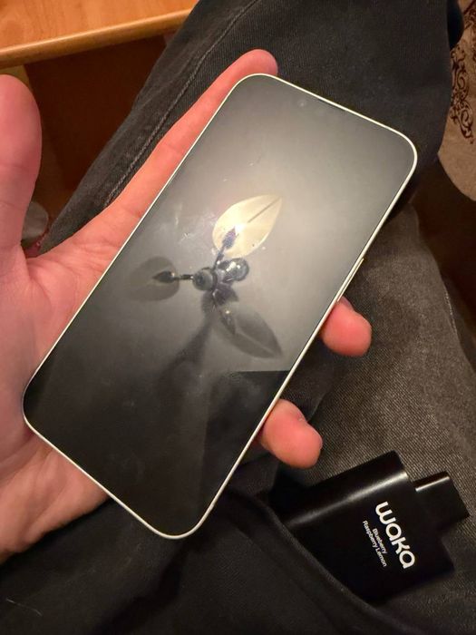 Iphone 16e обмен