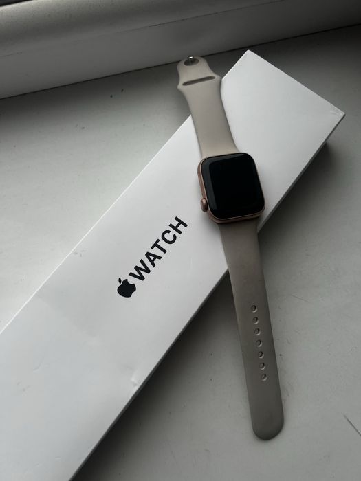 Смарт часы Apple Watch
