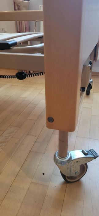 Немско болнично легло + нов матрак