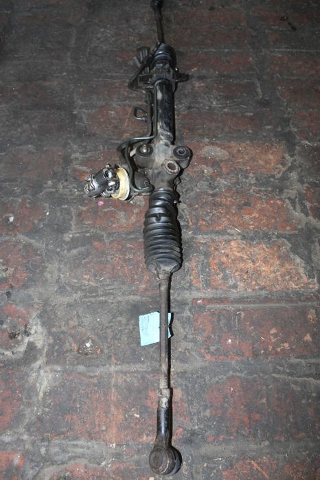 Кормилна рейка Мазда 323 бж 2.0д 01г Mazda 323 bj 2.0d 2001