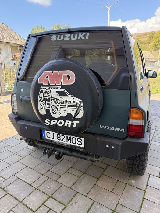 Vând suzuki vitara 4x4 1.6 benzina
