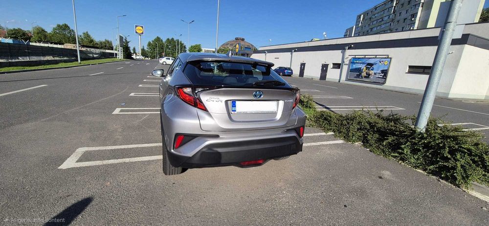 Toyota C-HR Hybrid 2021, 1.8 122 CP, 39.000 km, Istoric Toyota