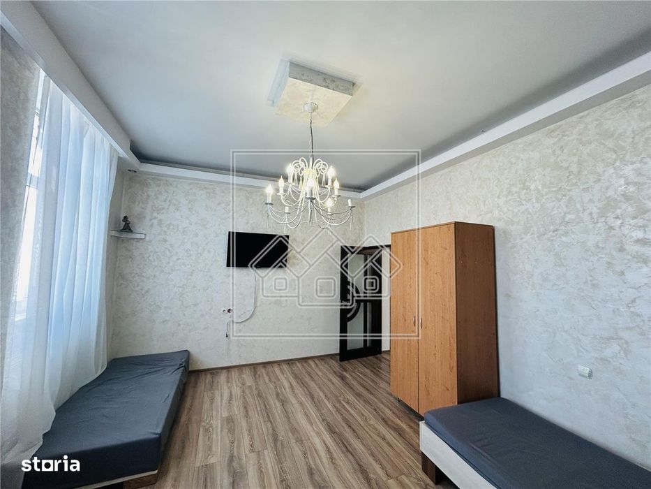 Ap 2 camere, zona Centrala, 60 mp, ideal investitie, renovat — fotografia 3