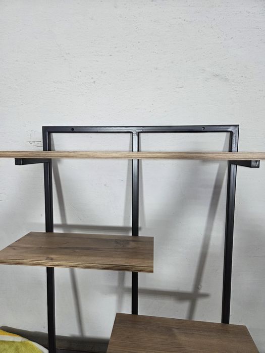 Полка в лофт стиле