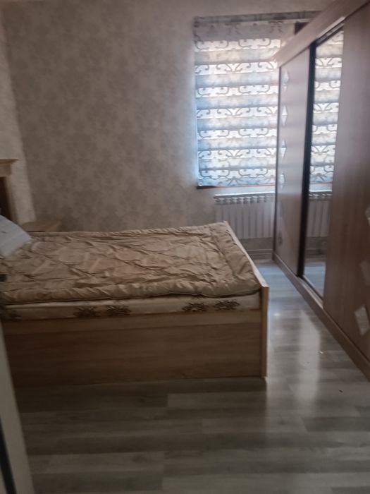 Shinam kvartira sotiladi