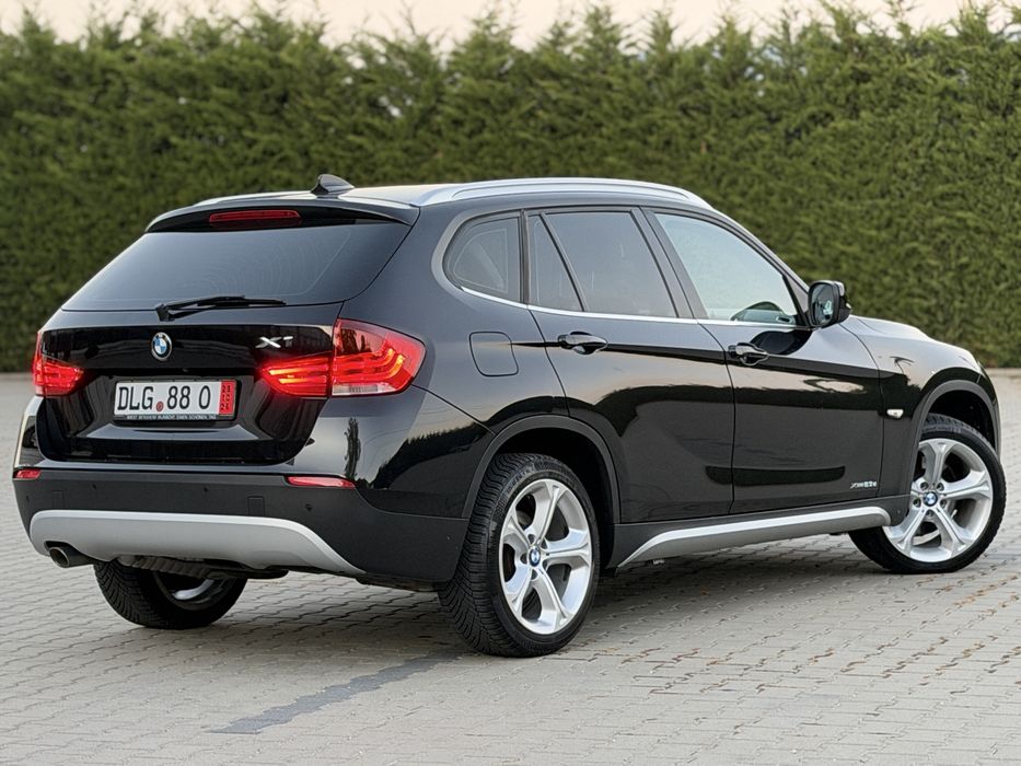 BMW  X1  23D  X-drive  204 CP fulll!!!