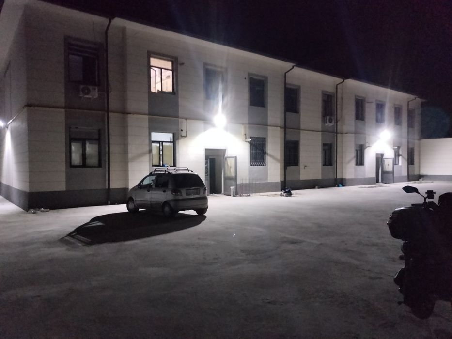 Uy sotiladi, 2 qavatda, 2 xonali, 62kv