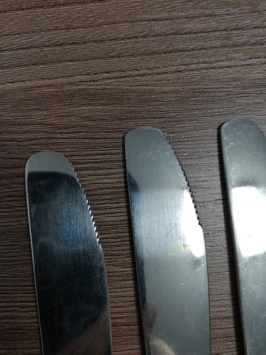 Продам ножи сервировочные.