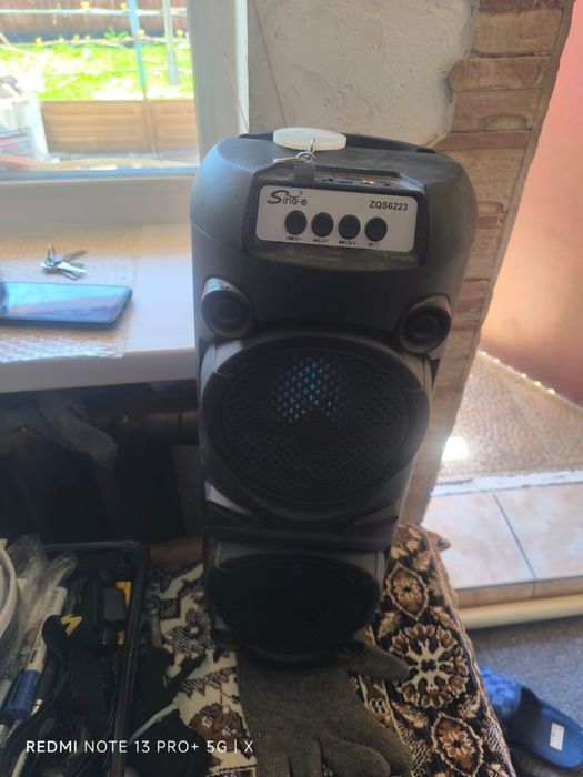 Колонка аудио система