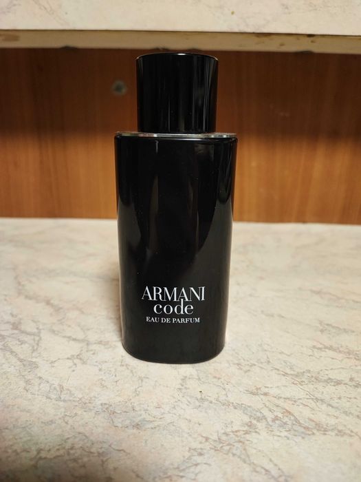 Armani code Eau De Parfum. Използван. Армани код парфюмна вода
