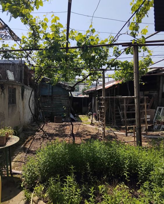 Продава къща в гр.Дупница