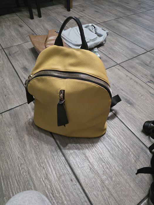 Дамски раници- използвани