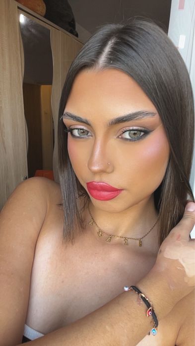 Makeup professional