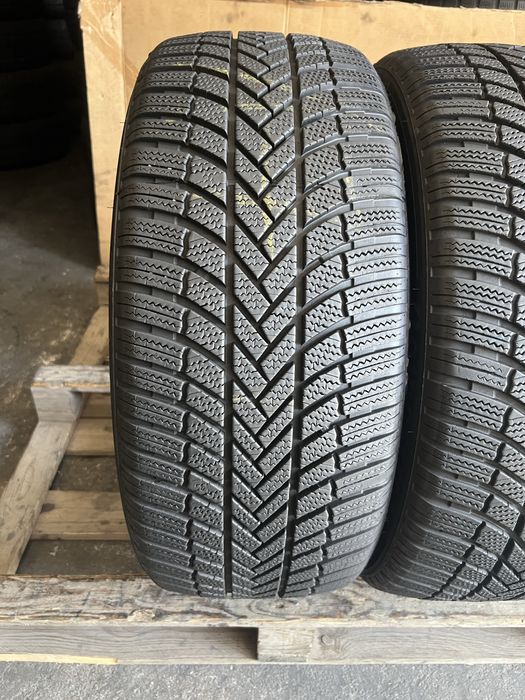 2 anvelope m+s 245/45/19 Bridgestone 7 mm!