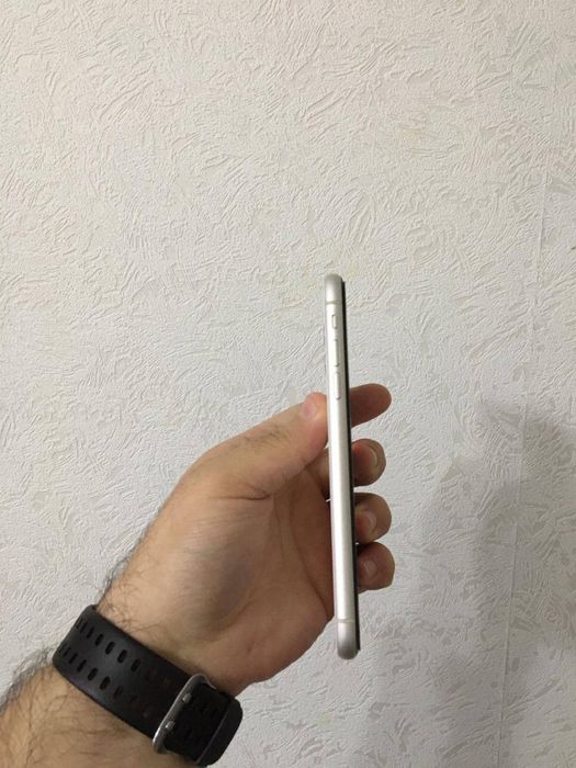 Айфон 11 128GB продам
