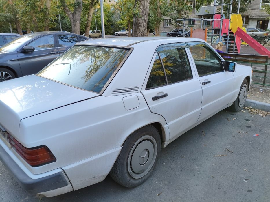 Продам Mercedes Benz 190 w201 АКПП