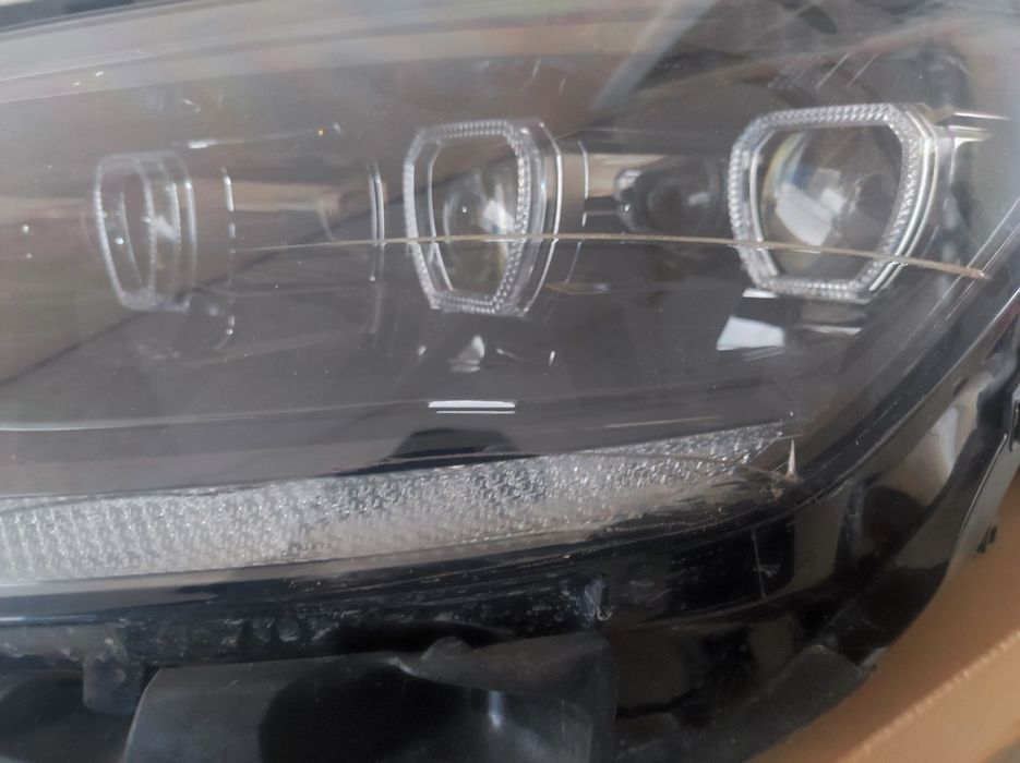 Фара  . Накладка бампера