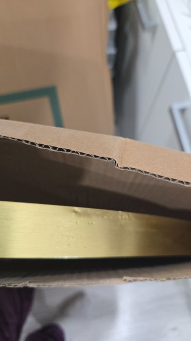 Зеркала новые с небольшими диффектами