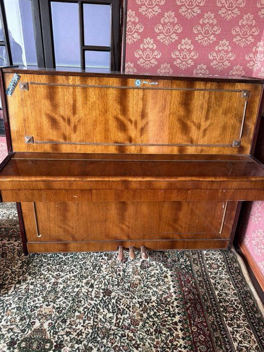 Пианино сотилади