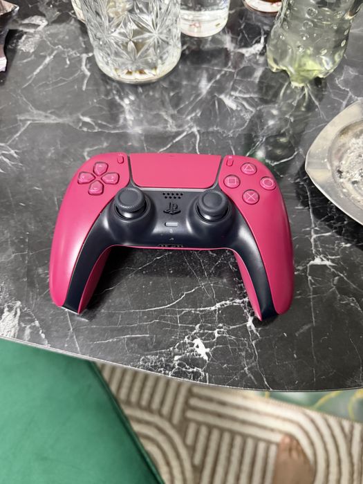 Vand maneta noua ps5