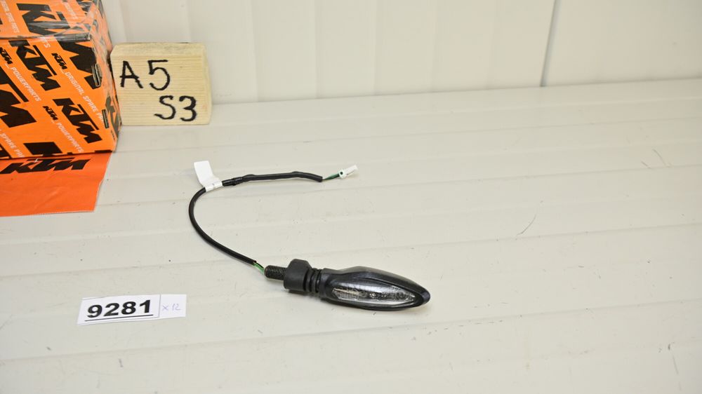 KTM 1290 Super Adventure 2016 2019 Semnalizare fata stanga / spate