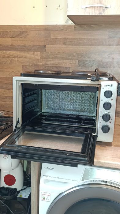 Работеща мини печка с два котлона Arielli