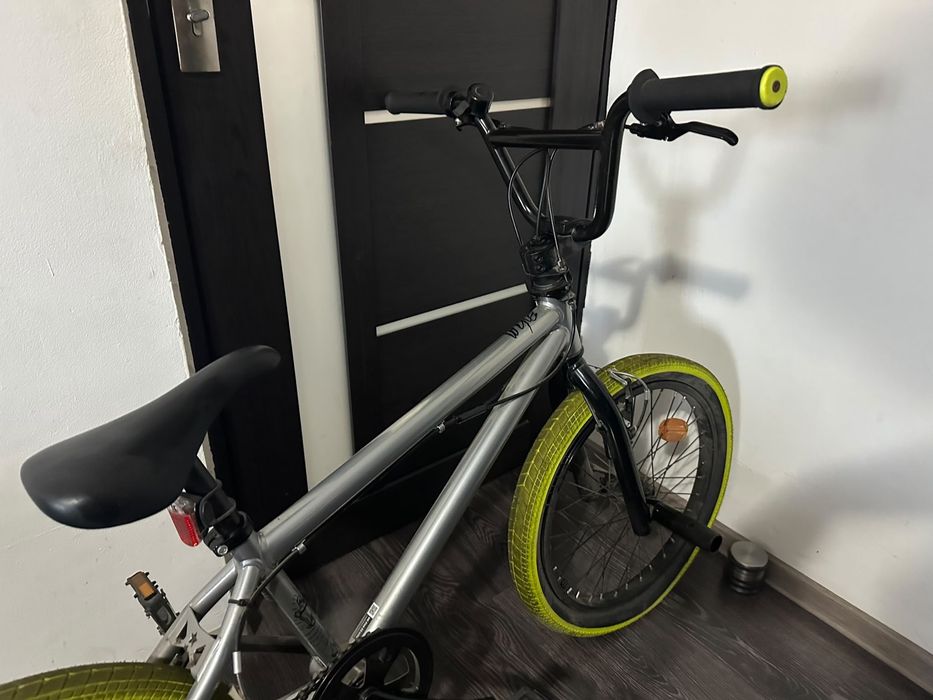 Bicicleta bmx decathlon