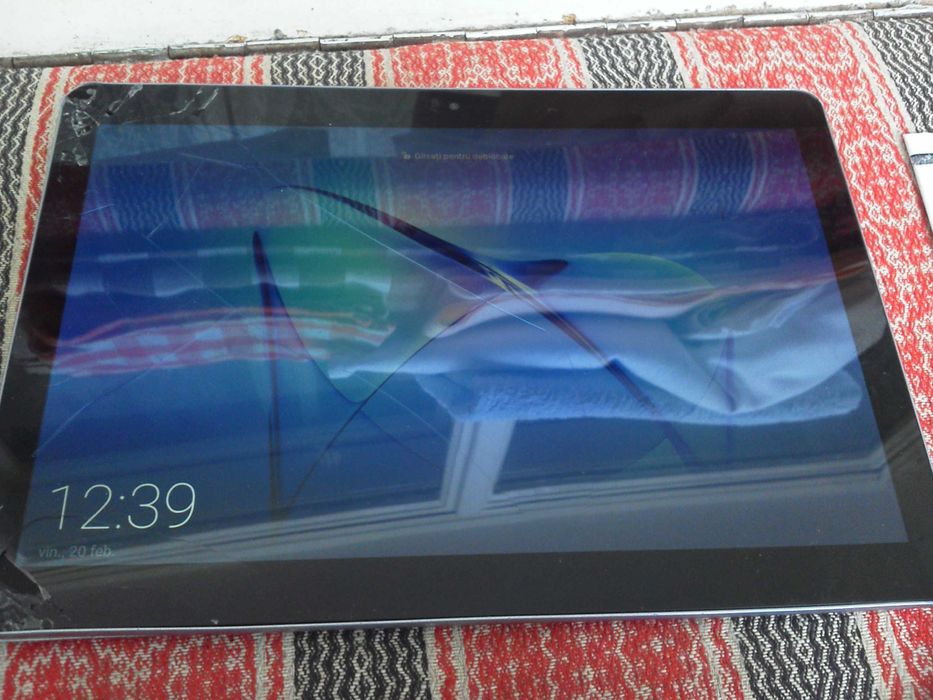Tableta HUAWEI(Cu defectiuni).