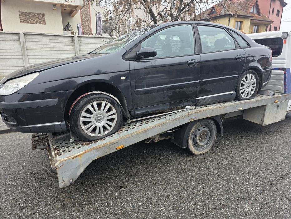 Dezmembrez Citroen c5  2.0 hdi