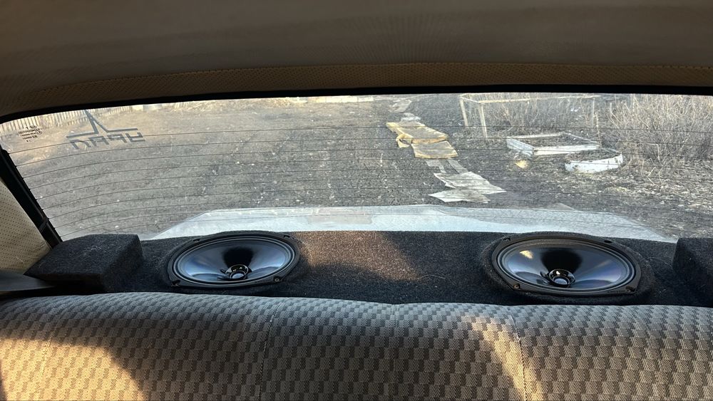 Установка автозвука