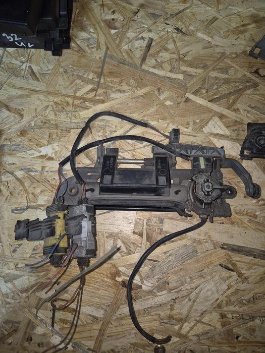 Наружные ручки BMW E34