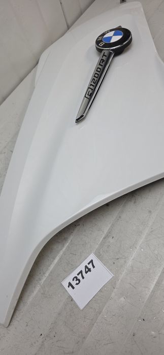 Carena laterala stanga faţă BMW R1200RT 2014-2018 cu emblema