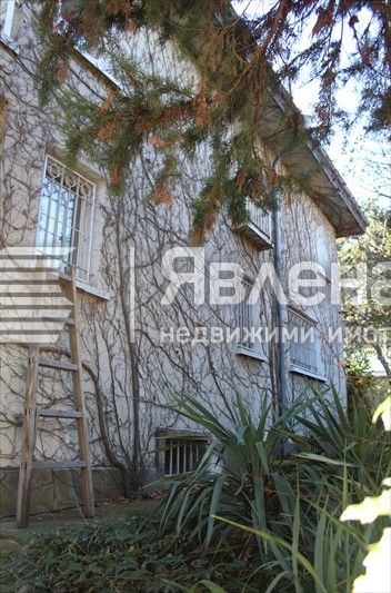 Продава се Къща в Черноморец - 210 кв.м за 824 €/кв.м - Снимка #3